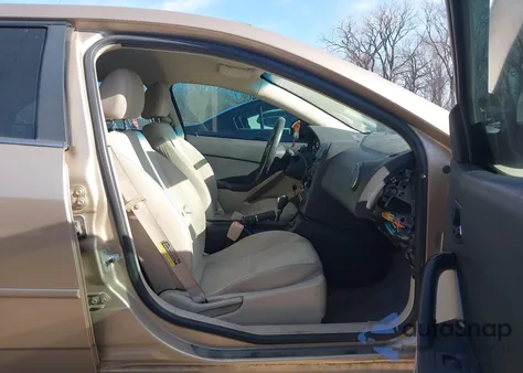 2006 Pontiac G6 z USA, uszkodzony, nr VIN 1G2ZF55B964241445